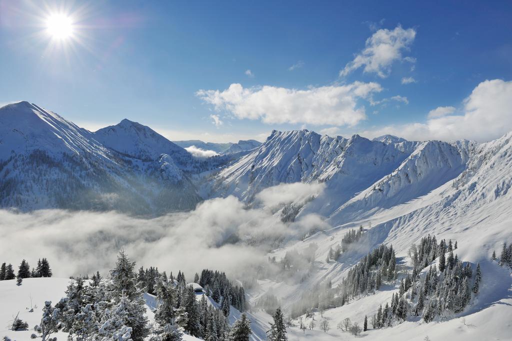 Vaya Achensee Inklusive Achenseecard อาเคนเคียร์ค ภายนอก รูปภาพ